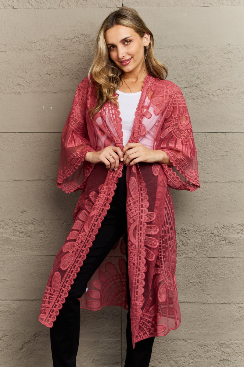 Kimono estilo plumero de encaje Legacy de Justin Taylor