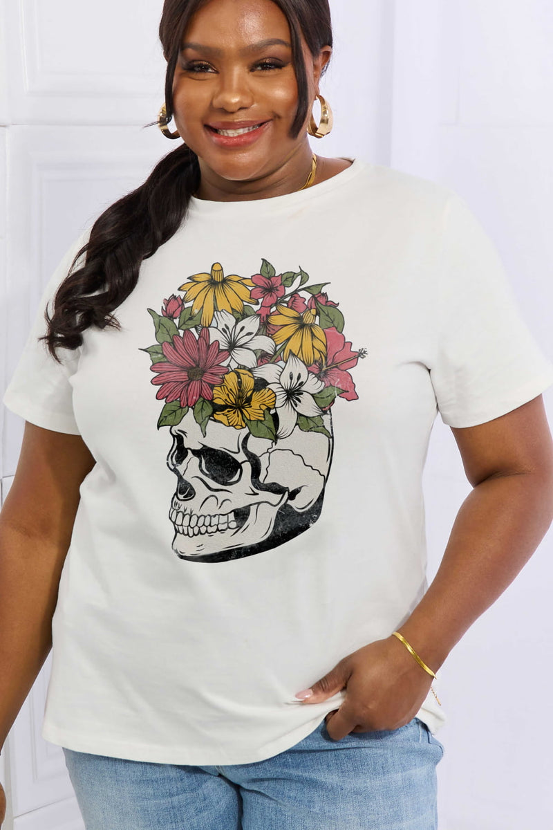 Camiseta de algodón con estampado de calavera de tamaño completo de Simply Love