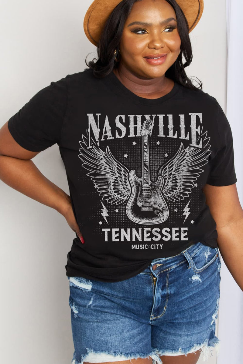 Simply Love Camiseta de algodón con estampado de NASHVILLE TENNESSEE MUSIC CITY de tamaño completo de Simply Love