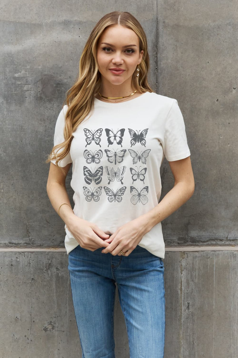 Camiseta de algodón con gráfico de mariposa de Simply Love