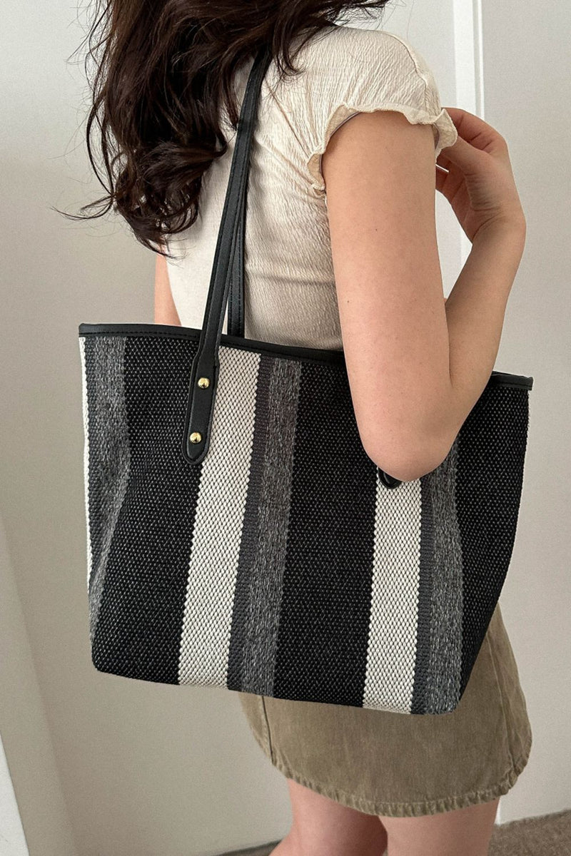 Bolso tote de paja a rayas